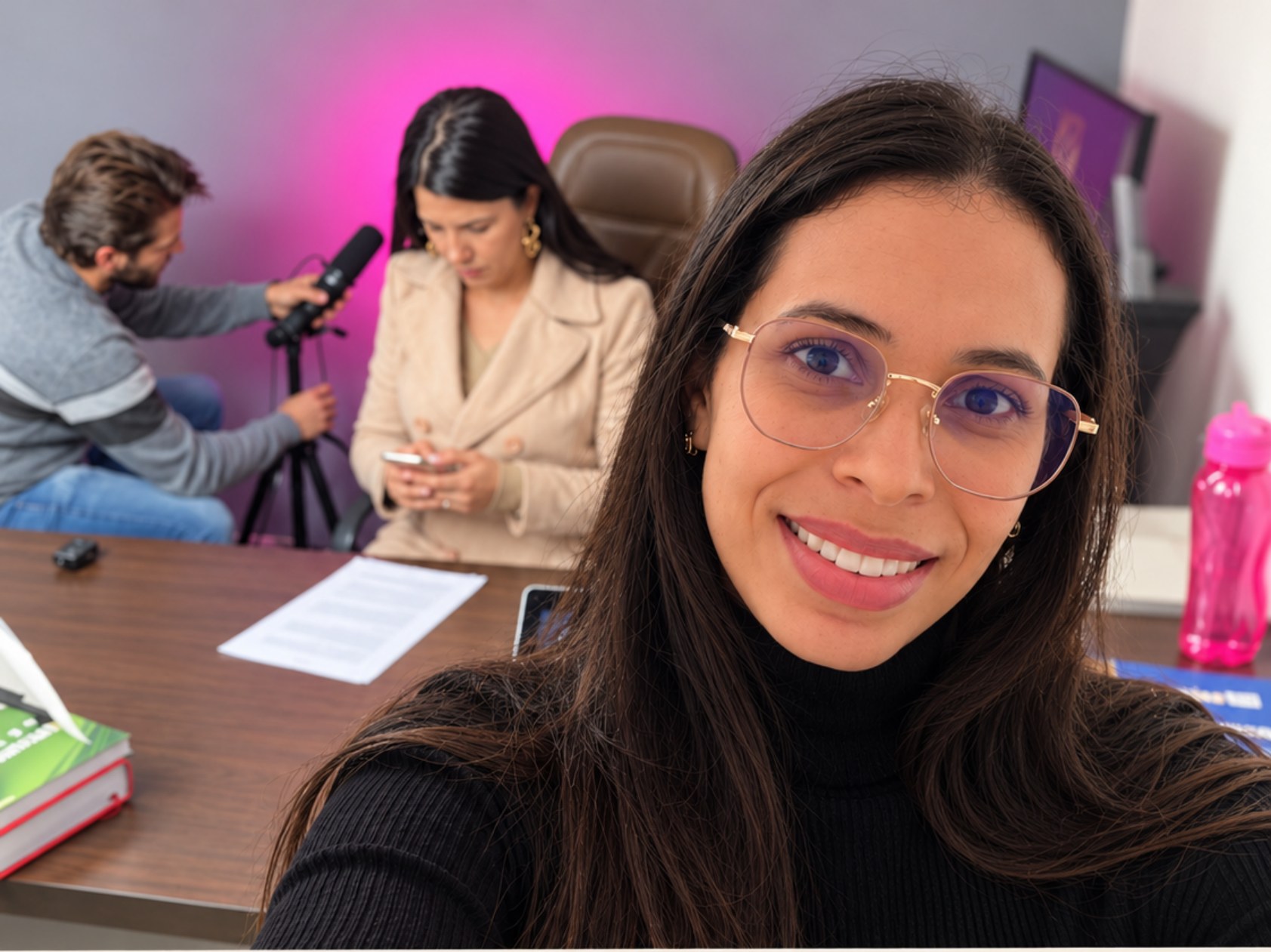 Sara Valéria em um dia de produção e trabalho com cliente